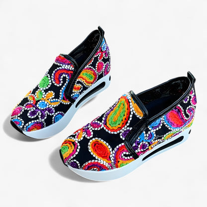 Ilona | Kirjotut kengät – elegantit ja mukavat